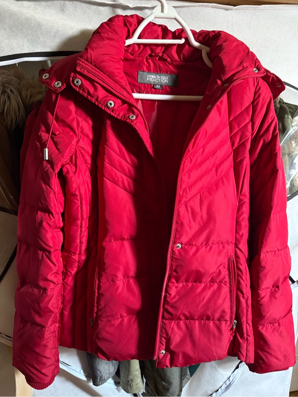 Kenneth Cole Reaction Women's Bright Red Quilted Hooded Puffer